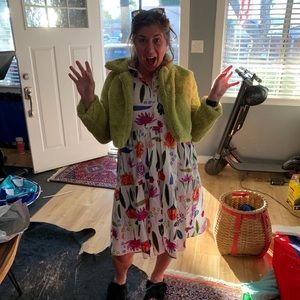 Meet your Posher, Laura